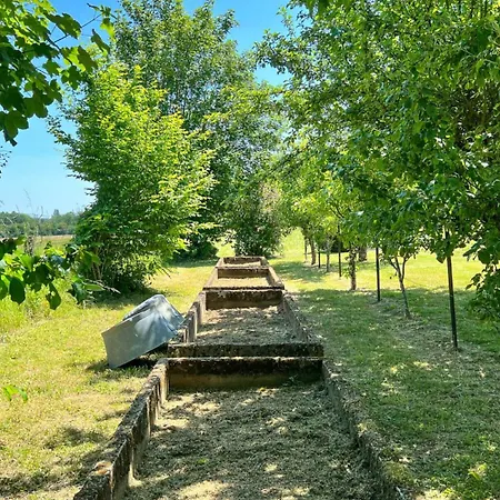 L'escale Champetre Bed & Breakfast 3*